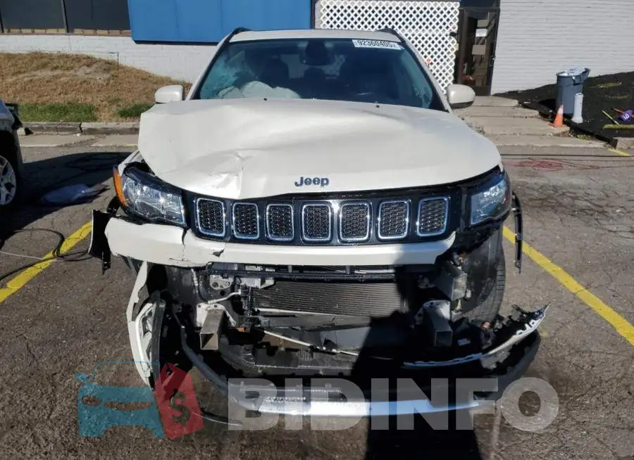 3C4NJDCB5HT642087 Photo# 5
