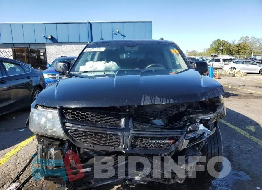 3C4PDCGG5GT107940 Photo# 5