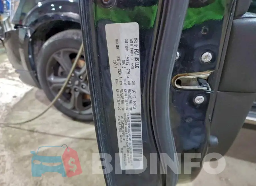 3C4PDCGG9JT378748 Photo# 13