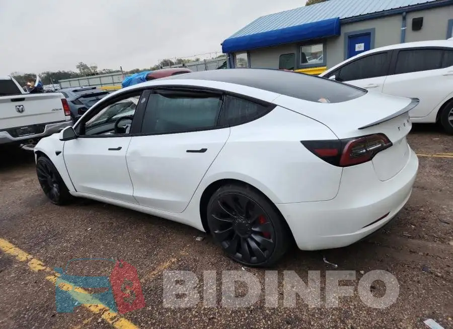 5YJ3E1EC8MF856435 Photo# 2