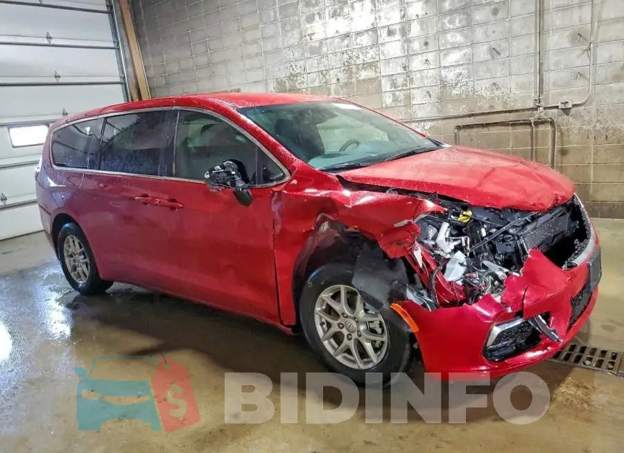 2C4RC1BG4SR612497 Photo# 4