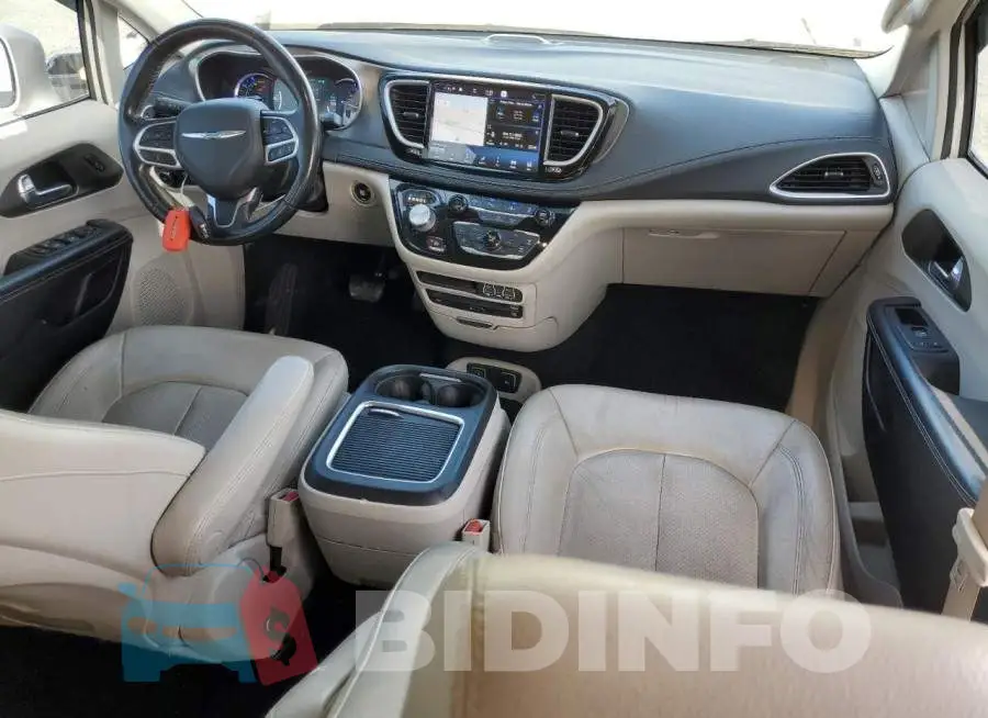 2C4RC1L70MR529733 Photo# 8