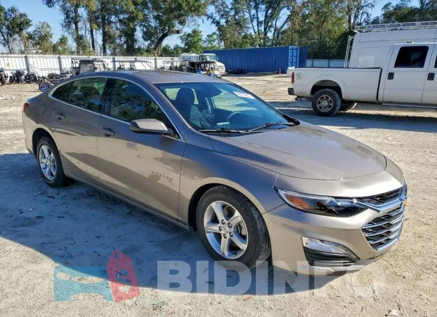 1G1ZD5ST0RF215722 Photo# 4