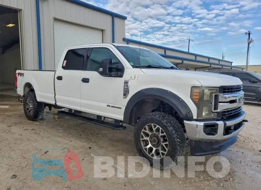 1FT7W2BTXMED03389 Photo# 4