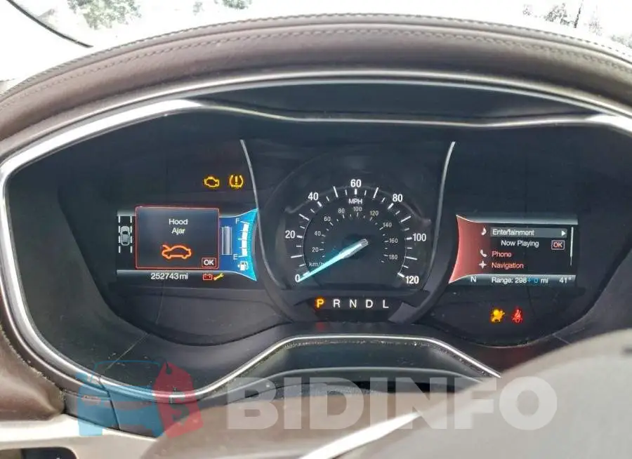 3FA6P0SU2HR239010 Photo# 9