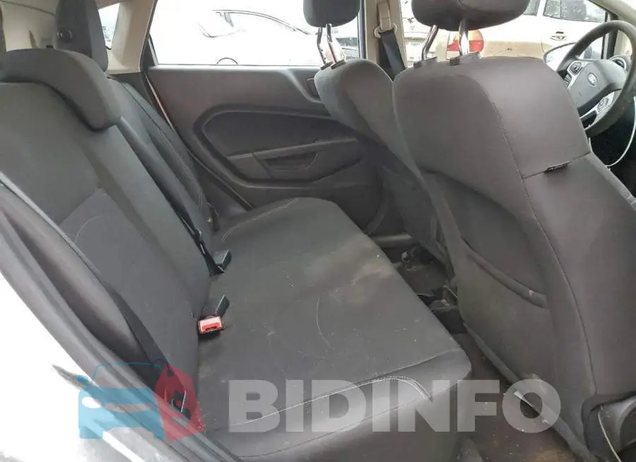 3FADP4EJ5HM130747 Photo# 10