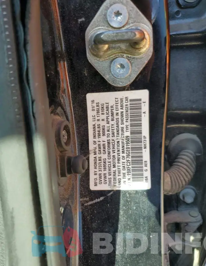 19XFC2F76GE019509 Photo# 12