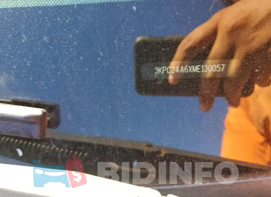 3KPC24A6XME130057 Photo# 12