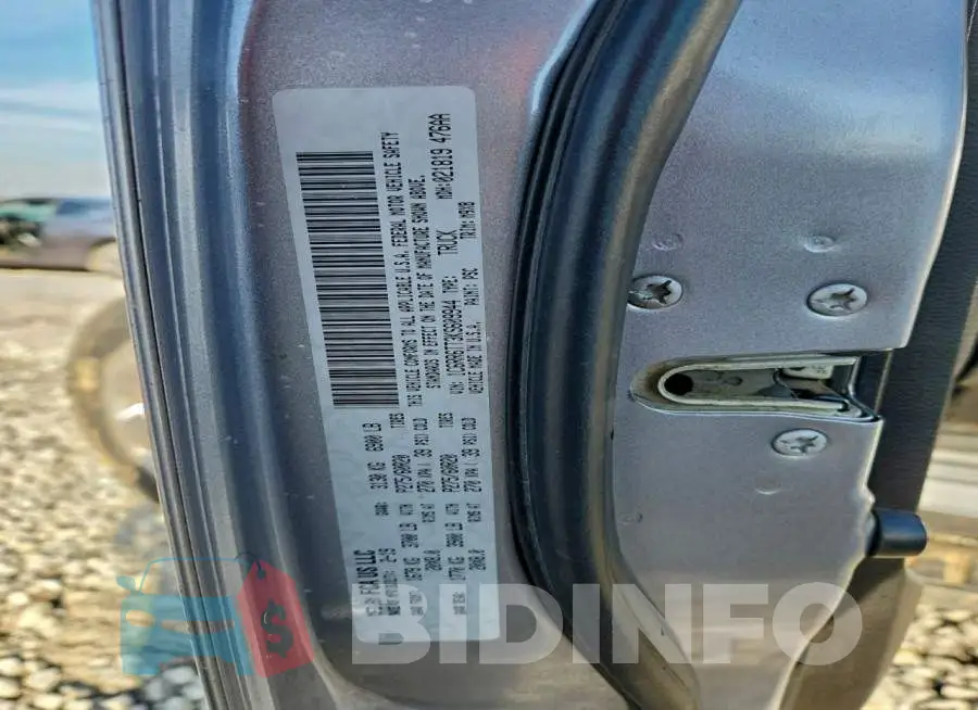 1C6RR6TT3KS609944 Photo# 13
