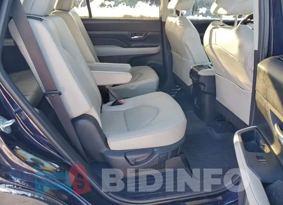 5TDACAB50RS017434 Photo# 11