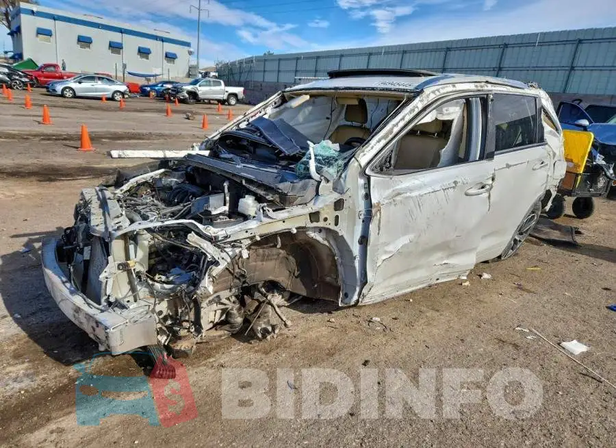 5TDJKRFH9GS278256 Photo# 1