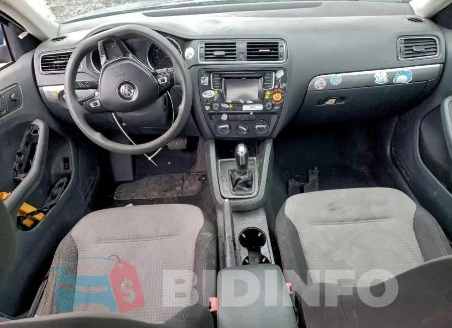 3VW2B7AJ4HM203160 Photo# 8