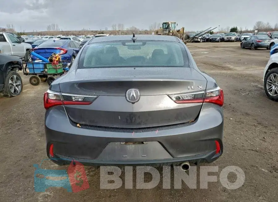 19UDE2F77KA801462 Photo# 6