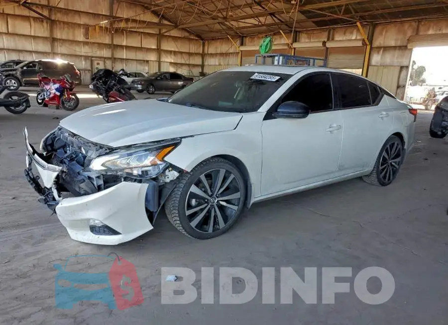 1N4BL4CV5LN309264 Photo# 1