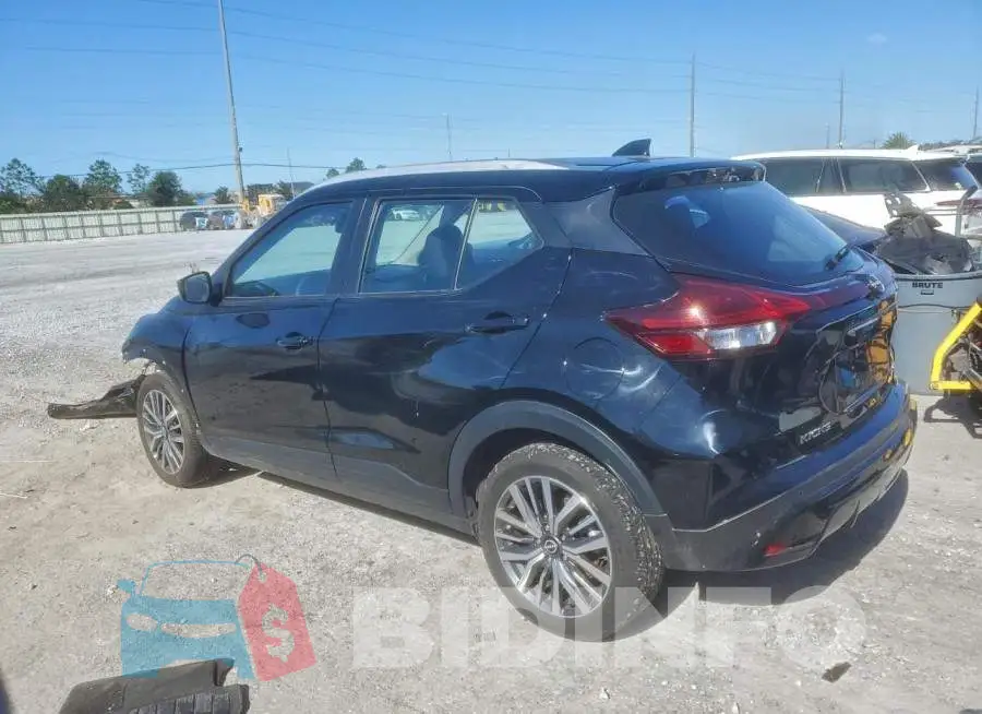 3N1CP5CV4RL558014 Photo# 2