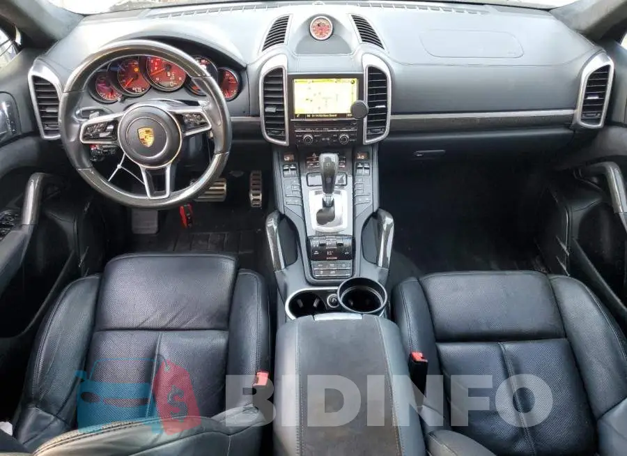 WP1AD2A26GLA77936 Photo# 8
