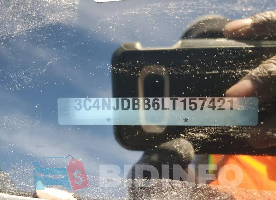3C4NJDBB6LT157421 Photo# 13