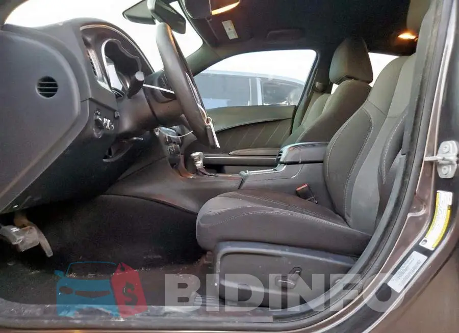 2C3CDXHG8GH218855 Photo# 7