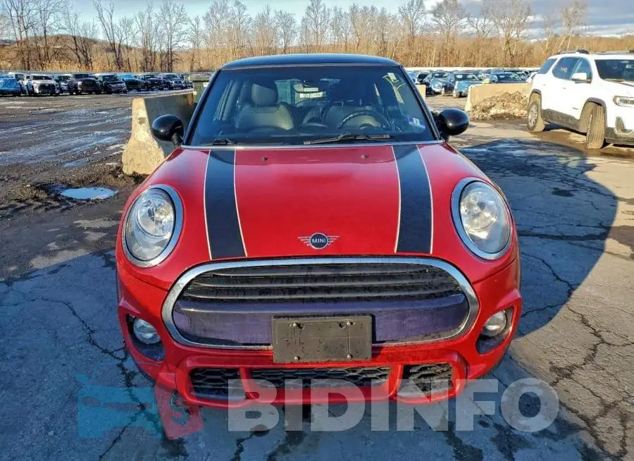 WMWXP5C52GT739813 Photo# 5