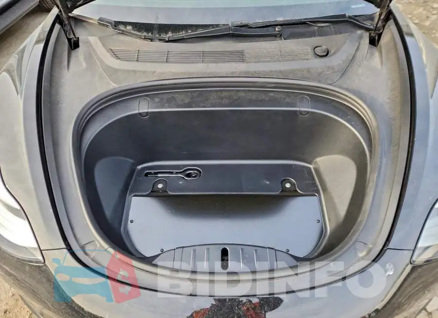 5YJ3E1EB9JF118601 Photo# 11