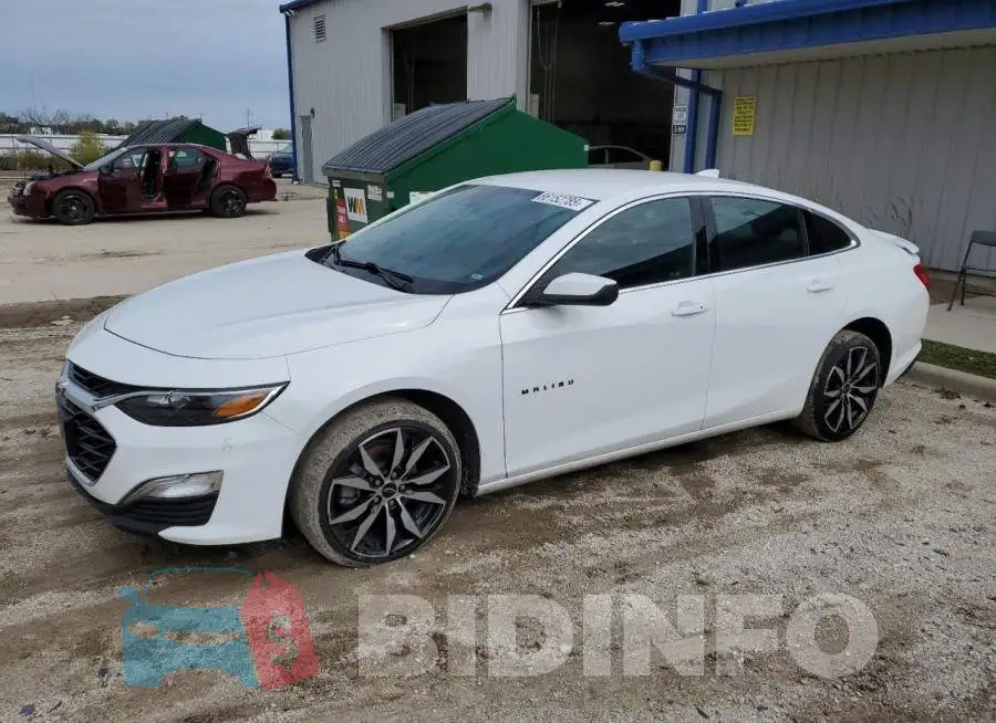 1G1ZG5ST2RF181838 Photo# 1