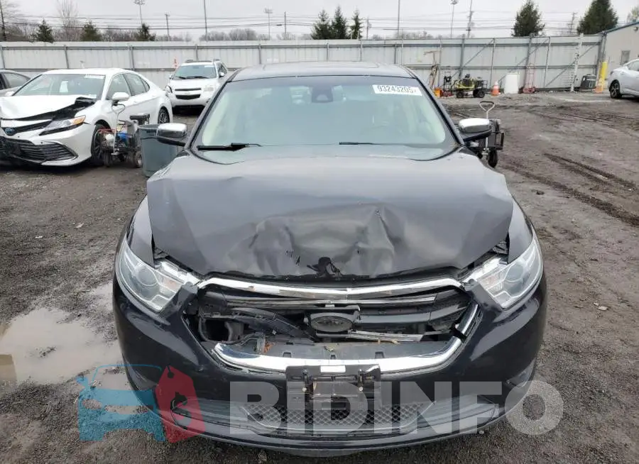 1FAHP2F82HG121614 Photo# 5