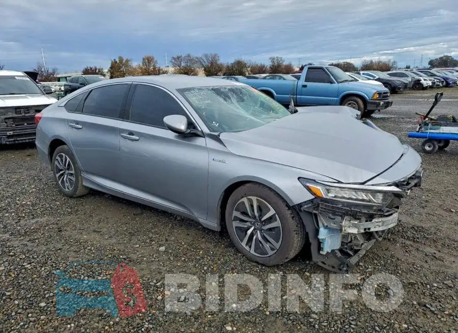 1HGCV3F14MA021855 Photo# 4