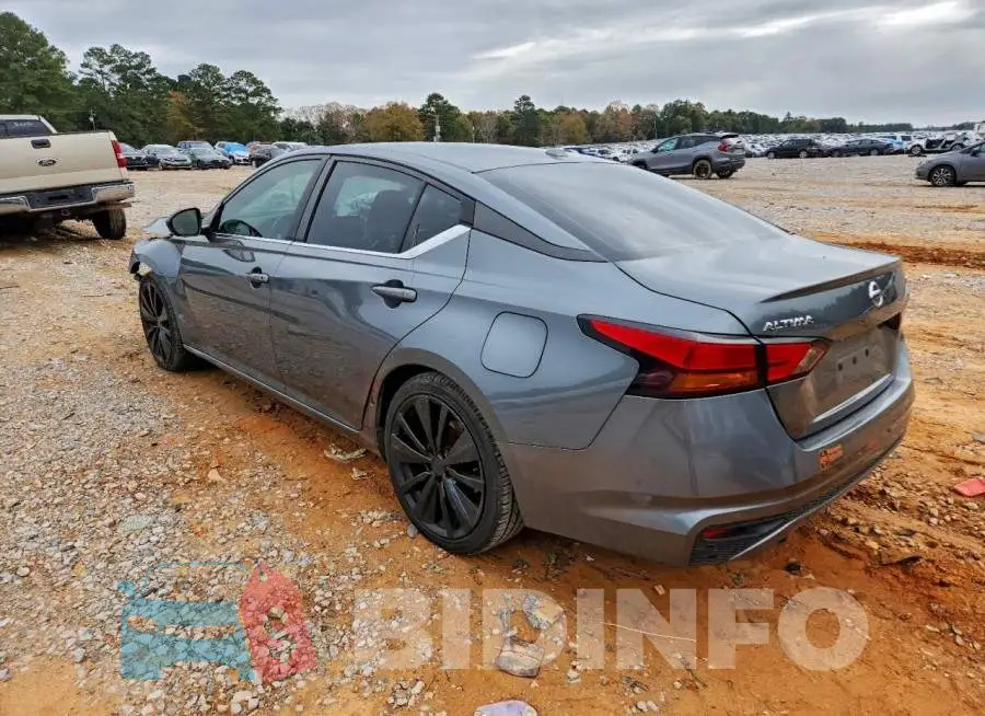 1N4BL4CV5LN310267 Photo# 2