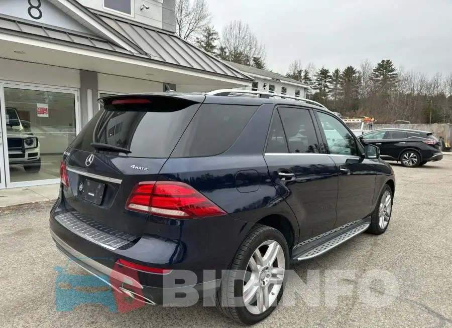 4JGDA5HB1HA863876 Photo# 4