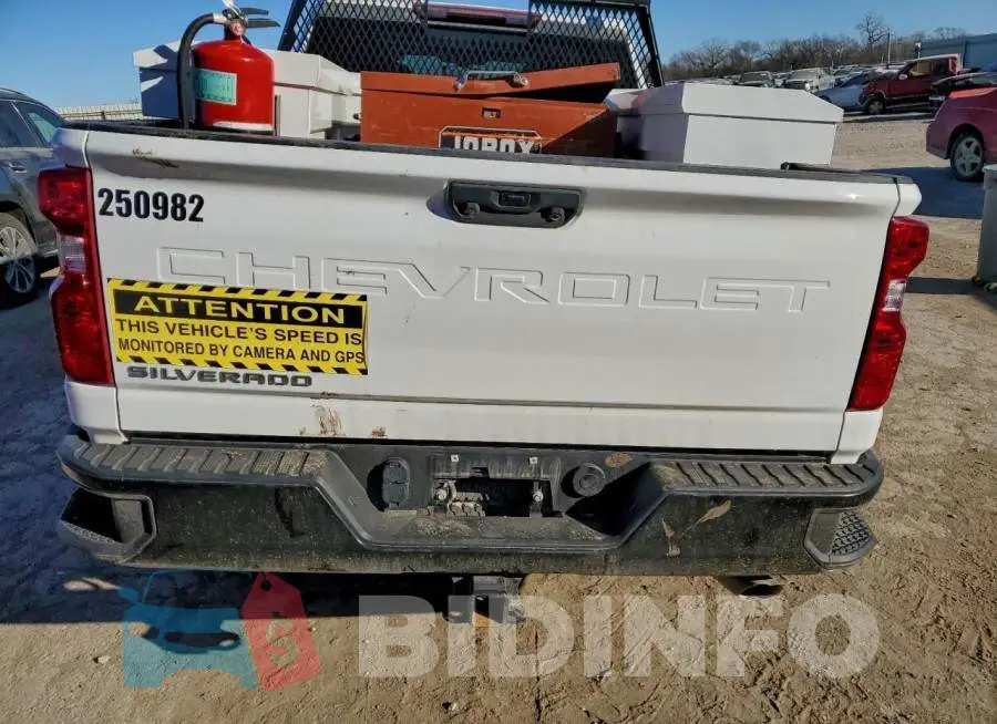 1GC1YLE72PF250982 Photo# 6