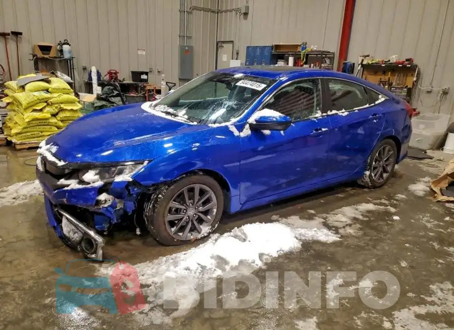 19XFC1F32LE201225 Photo# 1