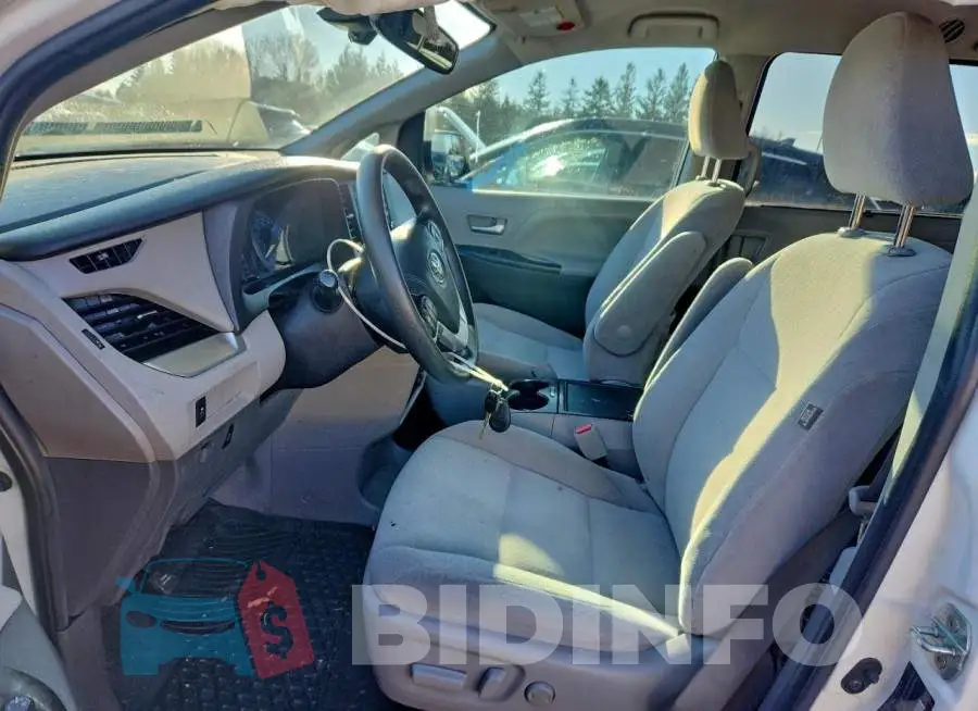 5TDKZ3DCXLS070692 Photo# 7