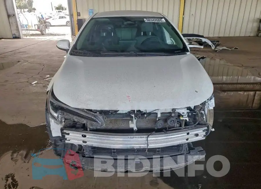 JTDBCMFE3R3045021 Photo# 5