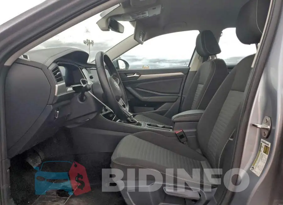 3VW5M7BU2RM070688 Photo# 7