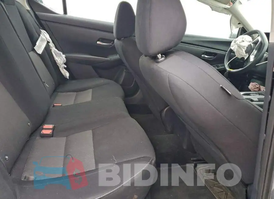 3N1AB8CV5PY262748 Photo# 10
