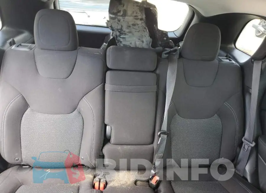 1C4PJMCB1KD252089 Photo# 10
