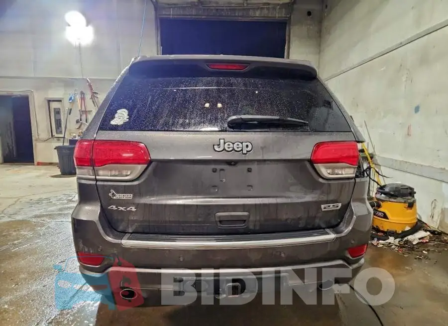 1C4RJFBGXJC320590 Photo# 6