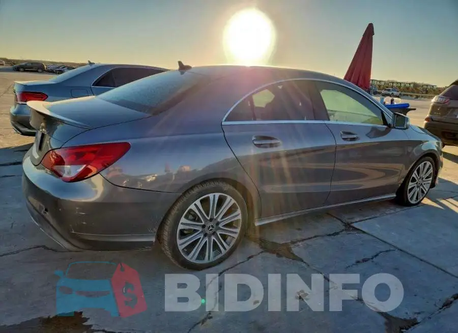 WDDSJ4EB7KN703615 Photo# 3