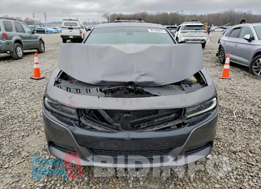 2C3CDXBG4KH732607 Photo# 5