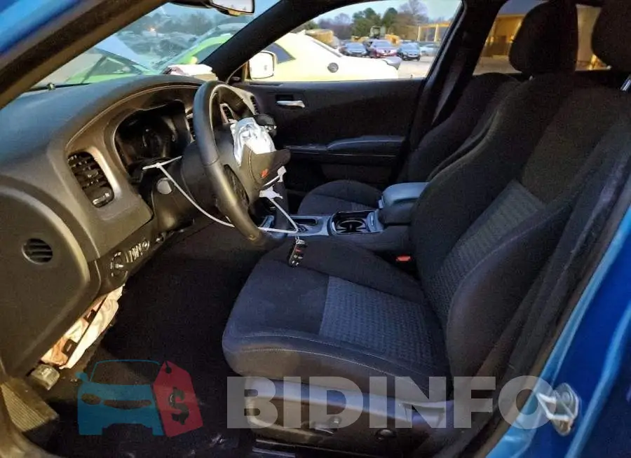 2C3CDXCT4PH702462 Photo# 7