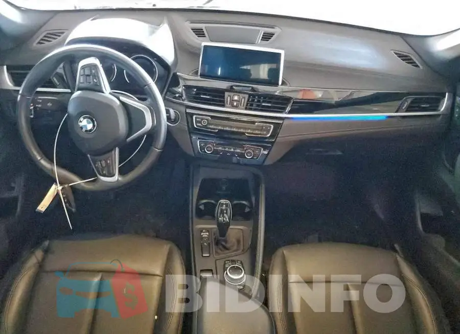 WBXJG7C02M3M74219 Photo# 8
