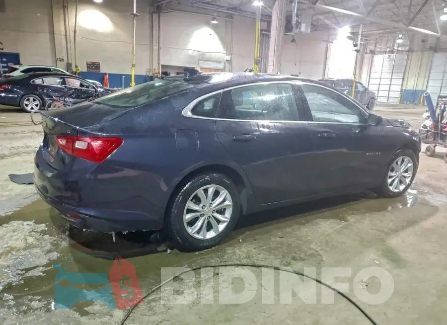 1G1ZD5ST0PF136886 Photo# 3