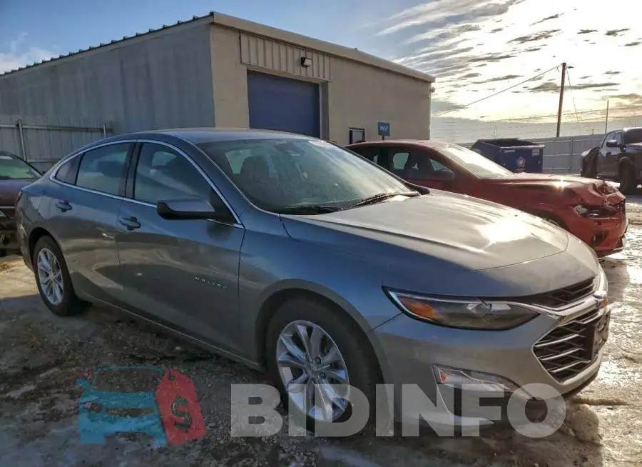 1G1ZD5ST7RF155440 Photo# 4
