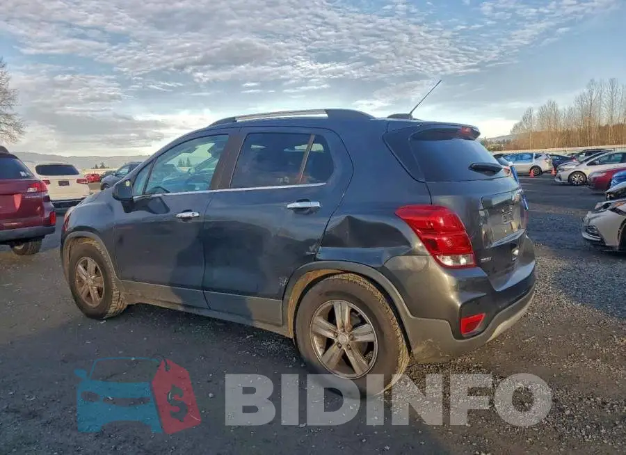3GNCJLSB6JL397381 Photo# 2