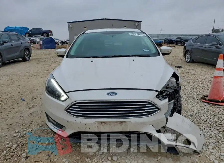 1FADP3N2XHL272578 Photo# 5