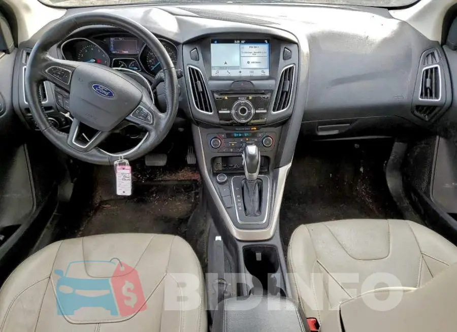 1FADP3N2XHL287694 Photo# 8