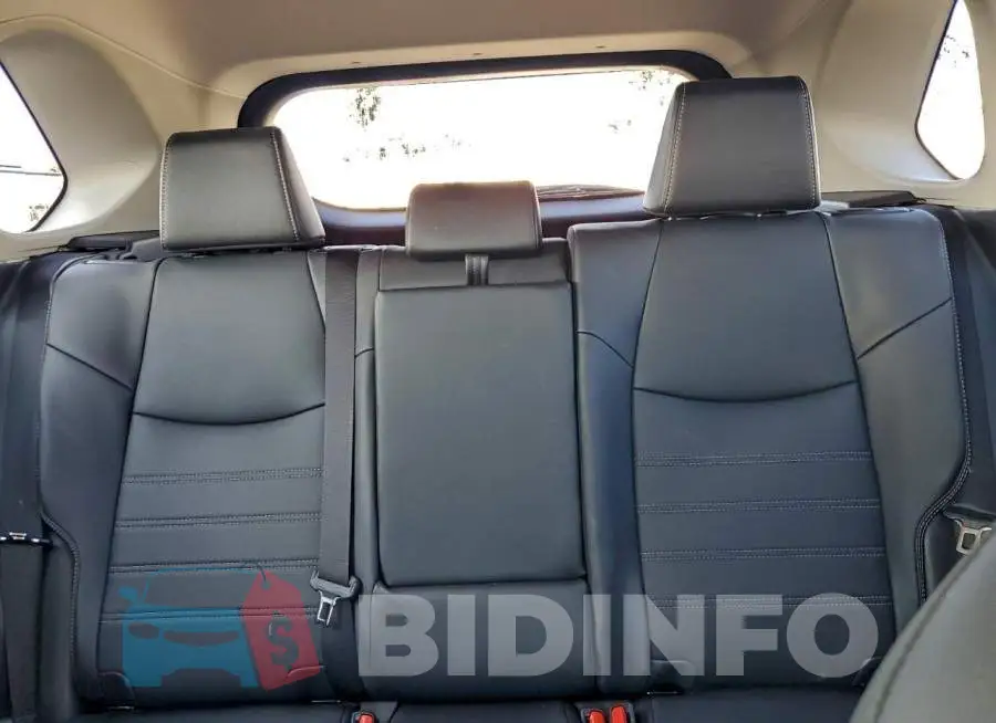 4T3B6RFV8RU162708 Photo# 10