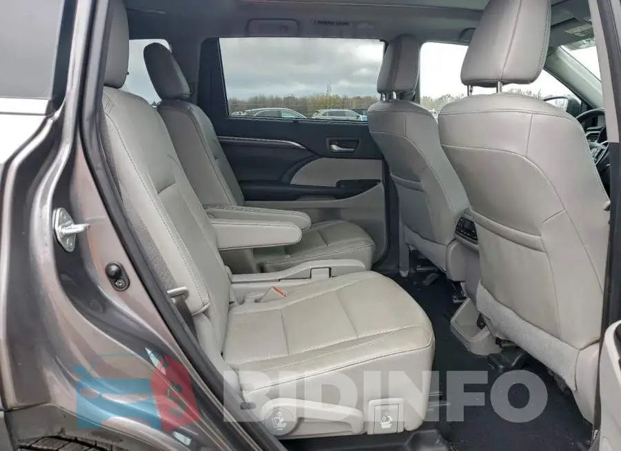 5TDDZRFH2JS839557 Photo# 11