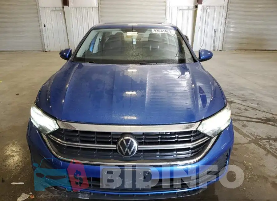 3VW4M7BU5RM010612 Photo# 5