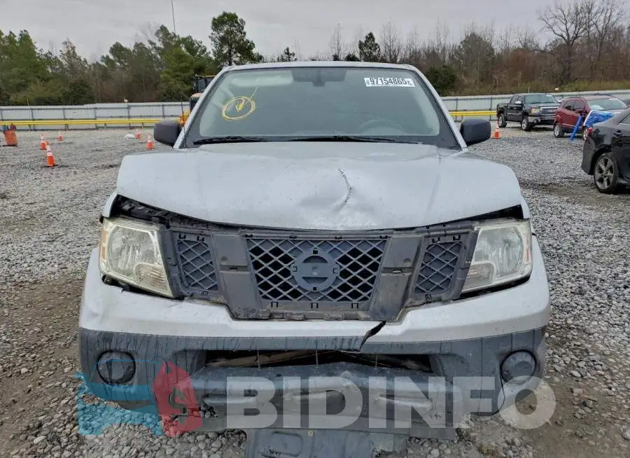 1N6BD0CT4JN718817 Photo# 5